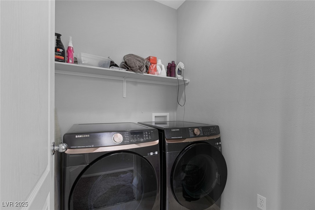 Las Vegas, Nevada, 89141, United States, 4 Bedrooms Bedrooms, ,3 BathroomsBathrooms,Residential,For Sale,1817862