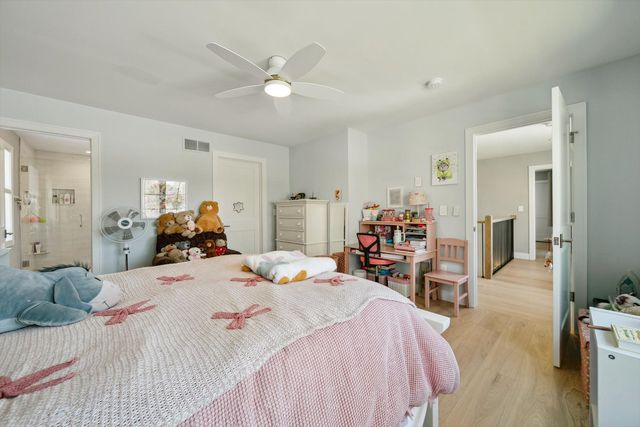 Birmingham, Michigan, 48009, United States, 5 Bedrooms Bedrooms, ,Residential,For Sale,1792360