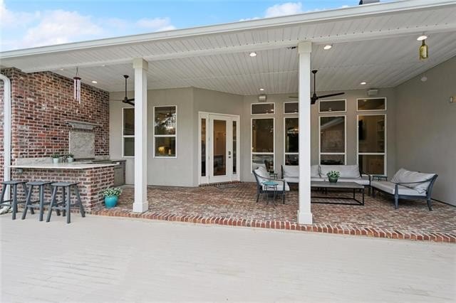 Madisonville, Louisiana, 70447, United States, 4 Bedrooms Bedrooms, ,6 BathroomsBathrooms,Residential,For Sale,1921490