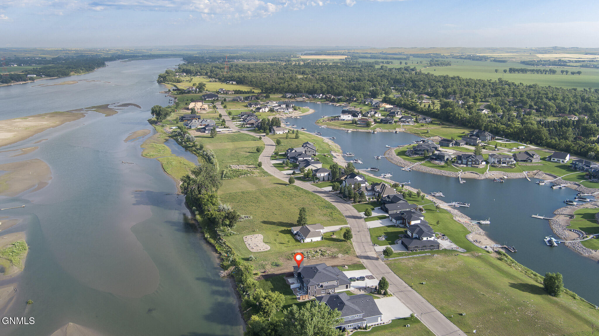 Bismarck, North Dakota, 58503, United States, 5 Bedrooms Bedrooms, ,3 BathroomsBathrooms,Residential,For Sale,1976383