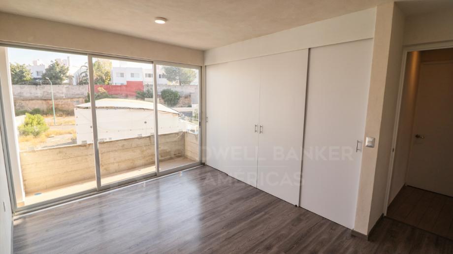 Av. del Ejido, Morelia, Michoacán de Ocampo, 58350, Mexico, 3 Bedrooms Bedrooms, ,2 BathroomsBathrooms,Residential,For Sale,Av. del Ejido,1440658