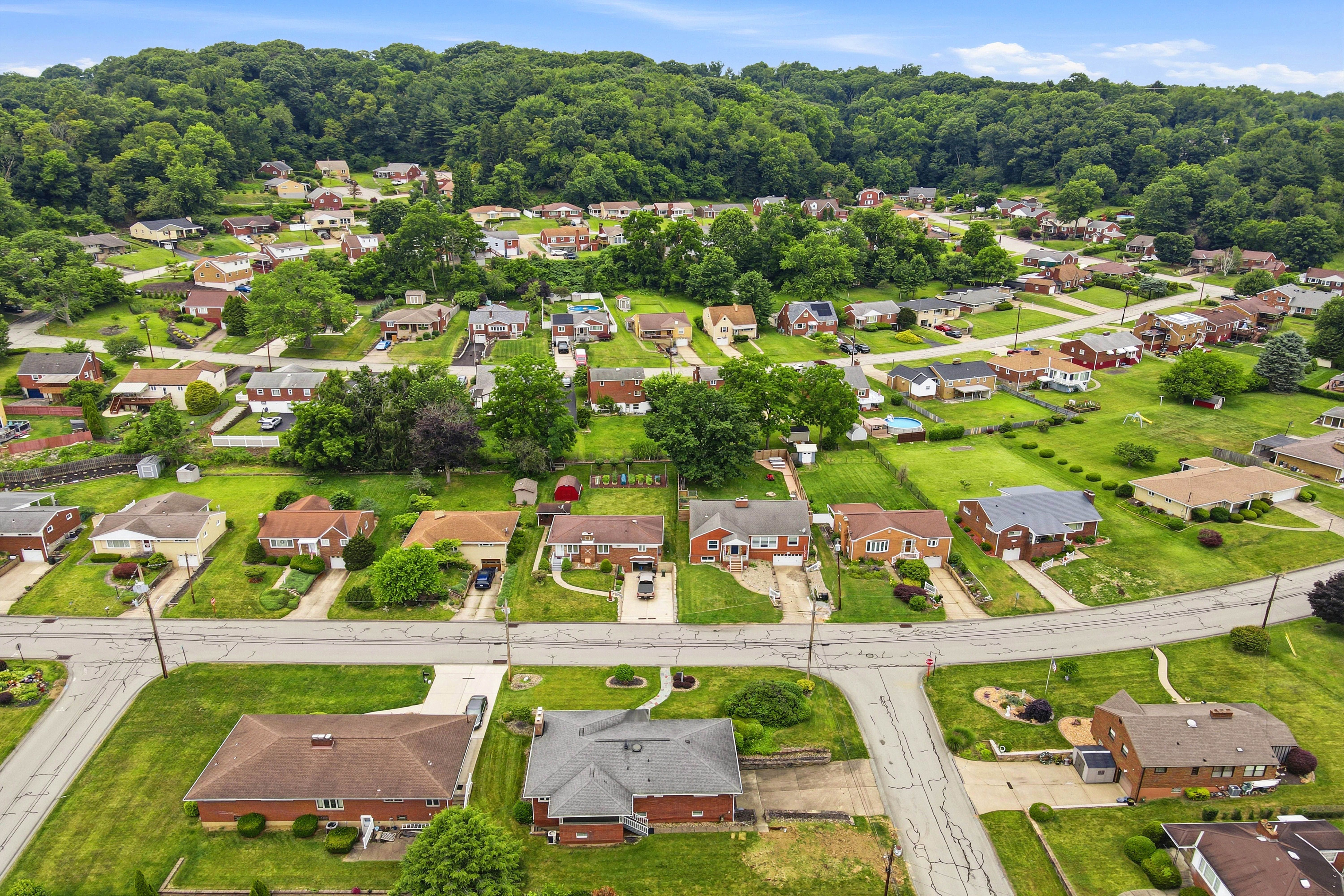  2219 Fawcett Avenue, White Oak, PA 15131 - 物件實景