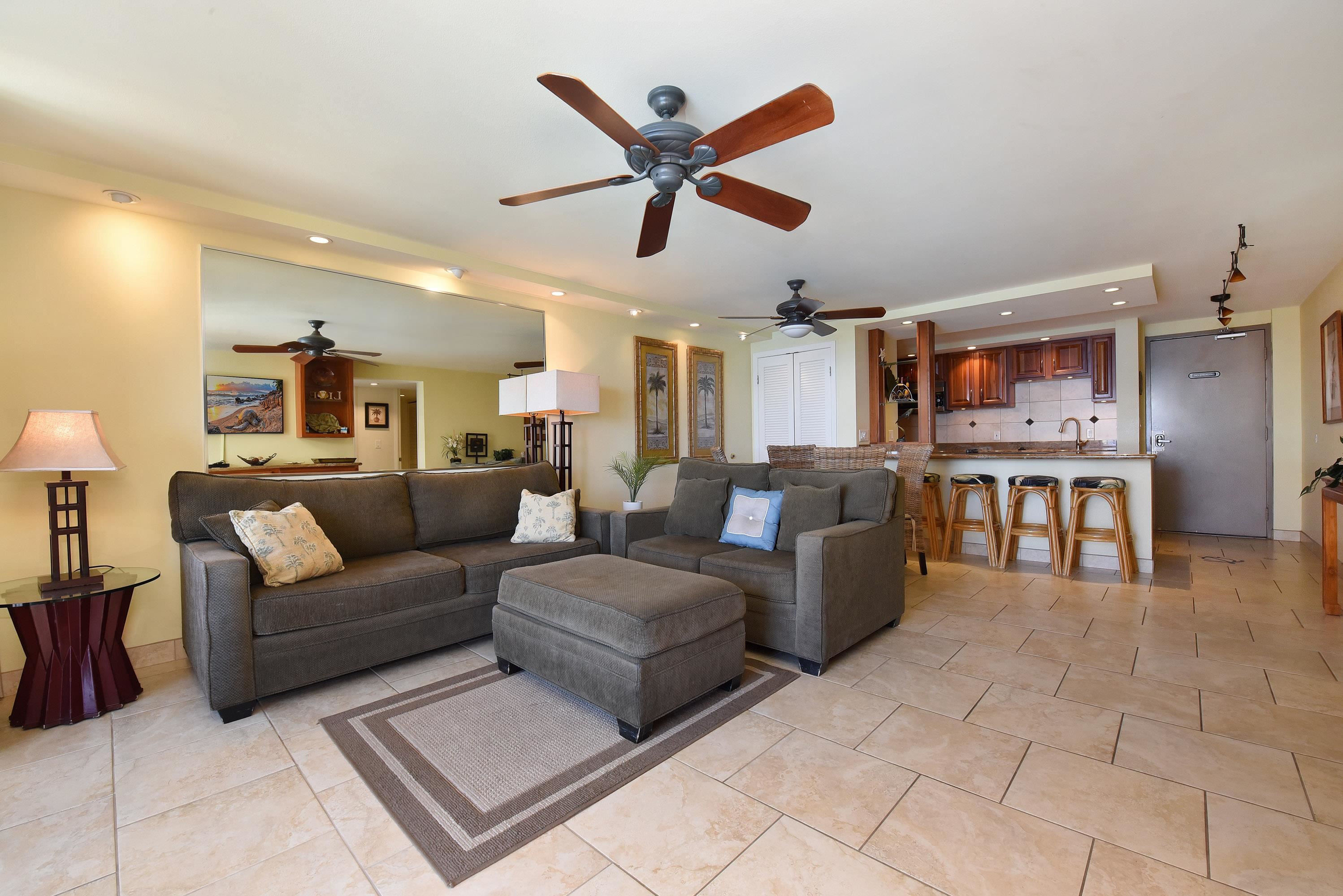 Lahaina, Hawaii, 96761, United States, 2 Bedrooms Bedrooms, ,2 BathroomsBathrooms,Residential,For Sale,1828104