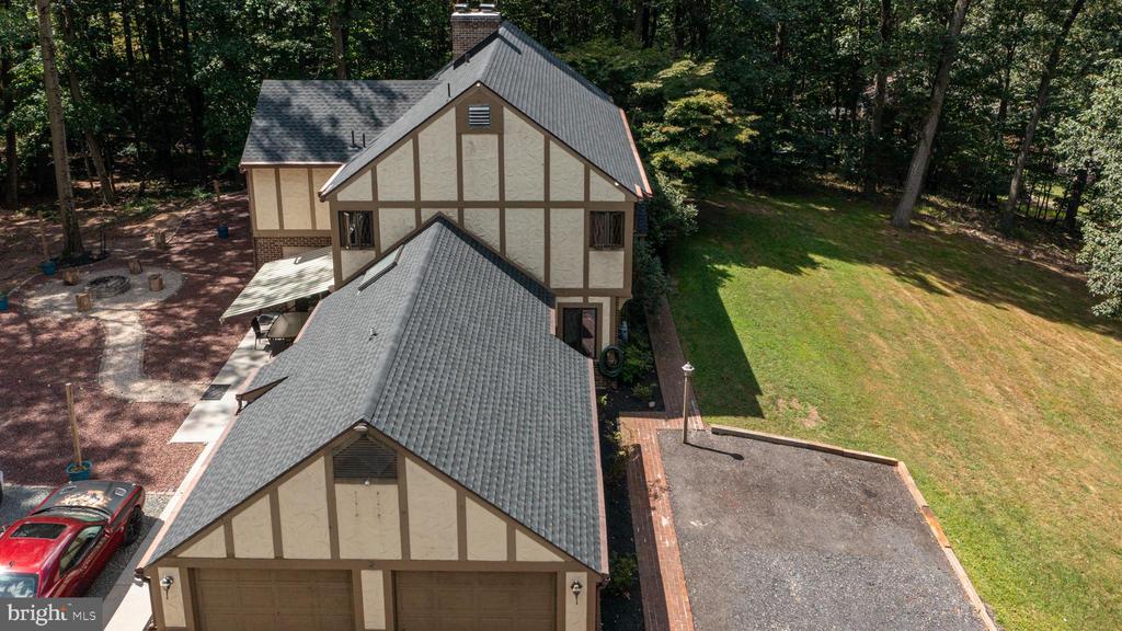 Reading, Pennsylvania, 19607, United States, 4 Bedrooms Bedrooms, ,4 BathroomsBathrooms,Residential,For Sale,1951295