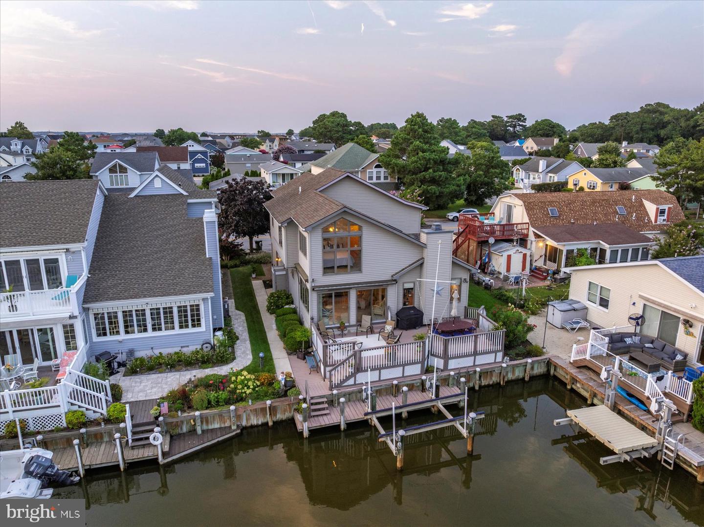 Ocean City, Maryland, 21842, United States, 4 Bedrooms Bedrooms, ,3 BathroomsBathrooms,Residential,For Sale,1942171