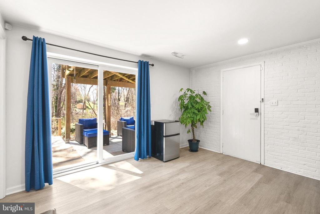 Frederick, Maryland, 21704, United States, 3 Bedrooms Bedrooms, ,3 BathroomsBathrooms,Residential,For Sale,1984093