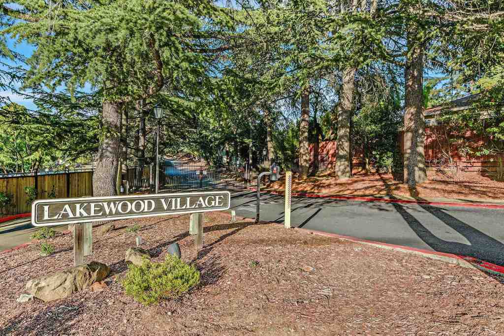 Hayward, California, 94541, United States, 2 Bedrooms Bedrooms, ,2 BathroomsBathrooms,Residential,For Sale,2012744