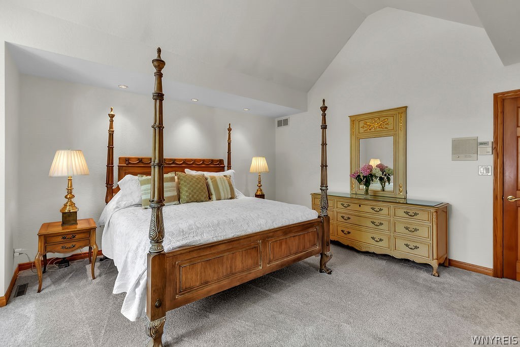 Grand Island, New York, 14072, United States, 4 Bedrooms Bedrooms, ,4 BathroomsBathrooms,Residential,For Sale,2048068