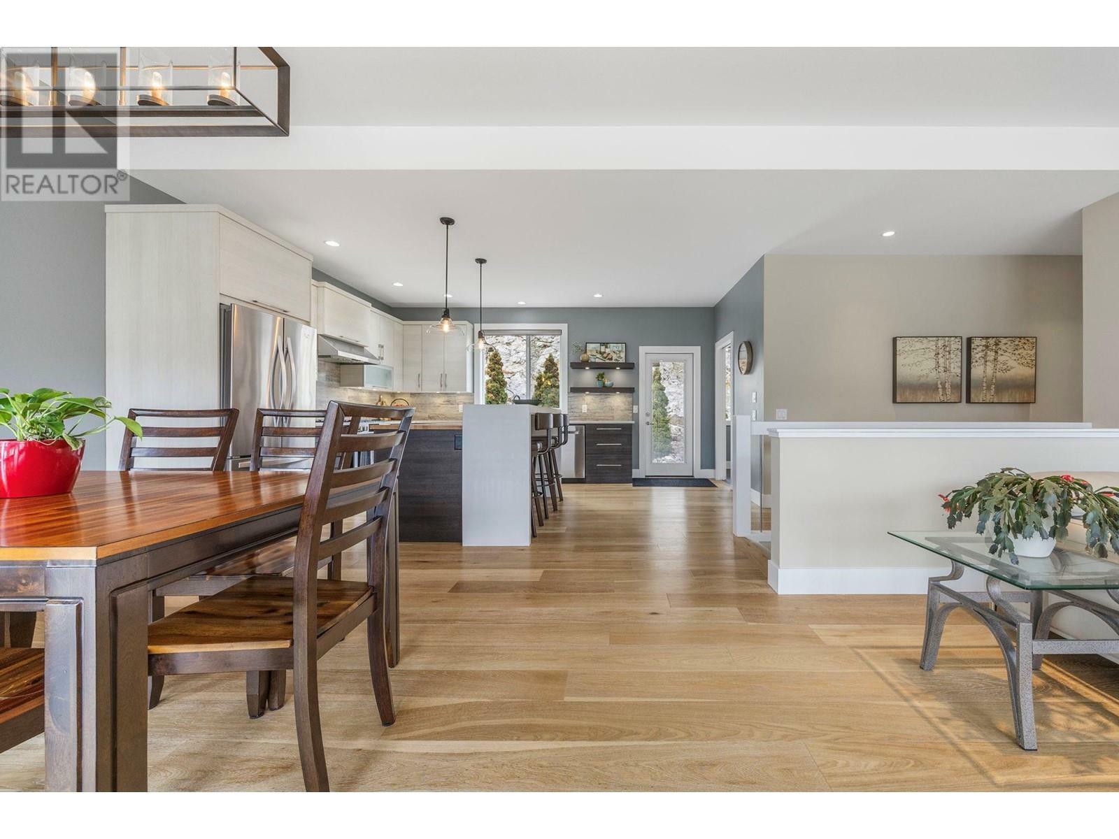KELOWNA, British Columbia, V1P 1T1, CA, 4 Bedrooms Bedrooms, ,3 BathroomsBathrooms,Residential,For Sale,1837961