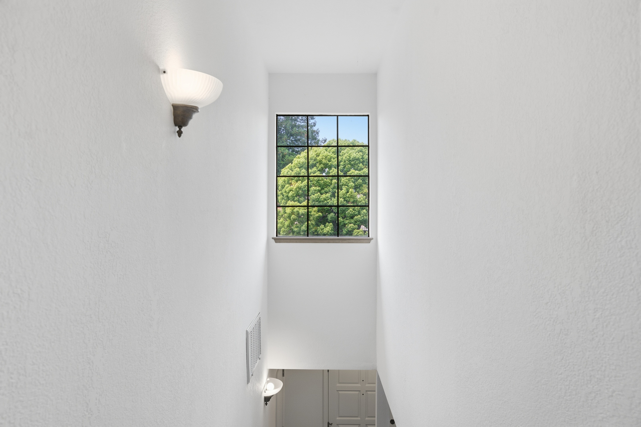  Comfortable Single Family Townhome in Wonderful Neighborhood - 物件實景