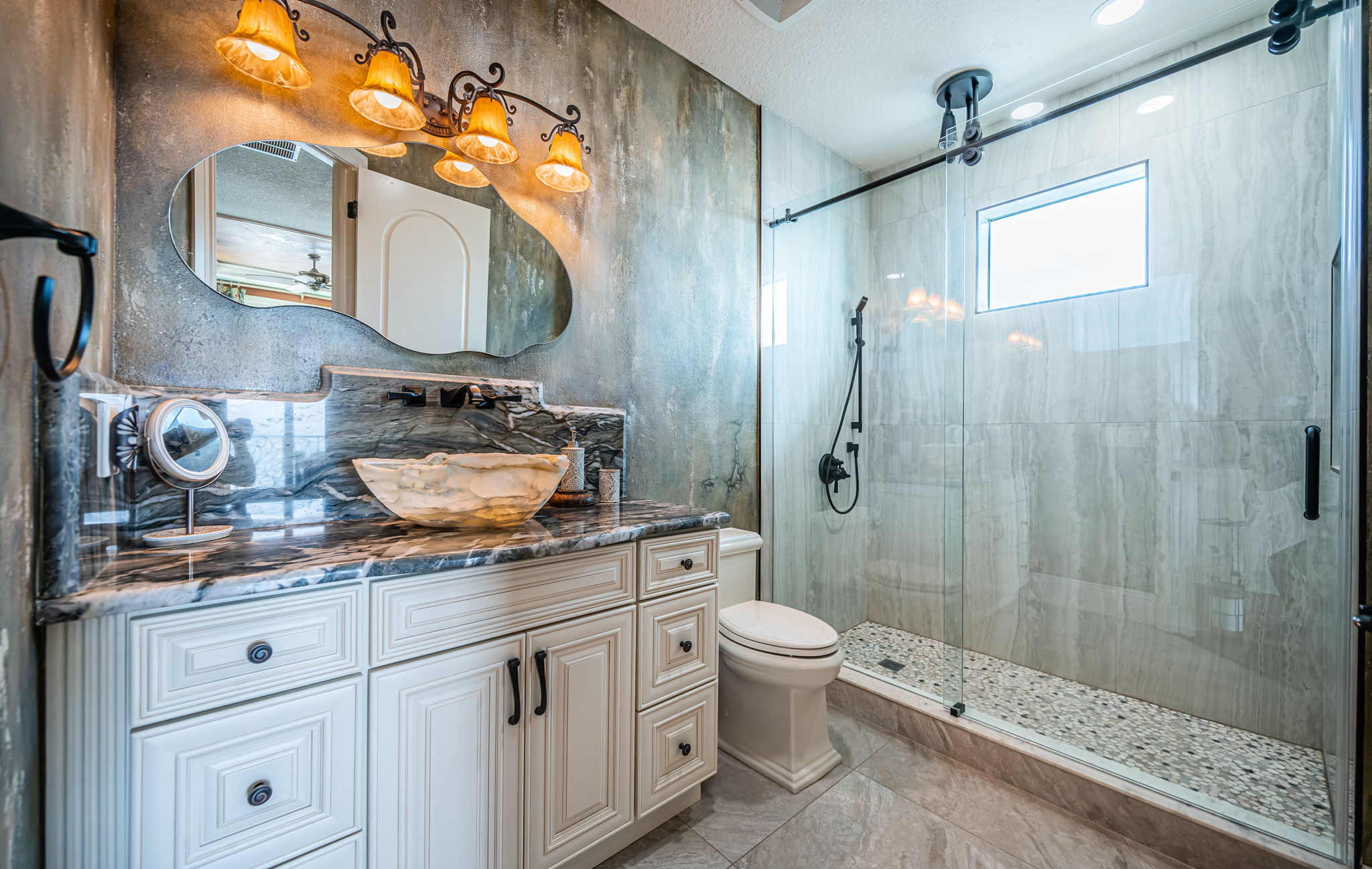 Redington Beach, Florida, 33708, United States, 5 Bedrooms Bedrooms, ,10 BathroomsBathrooms,Residential,For Sale,1697870