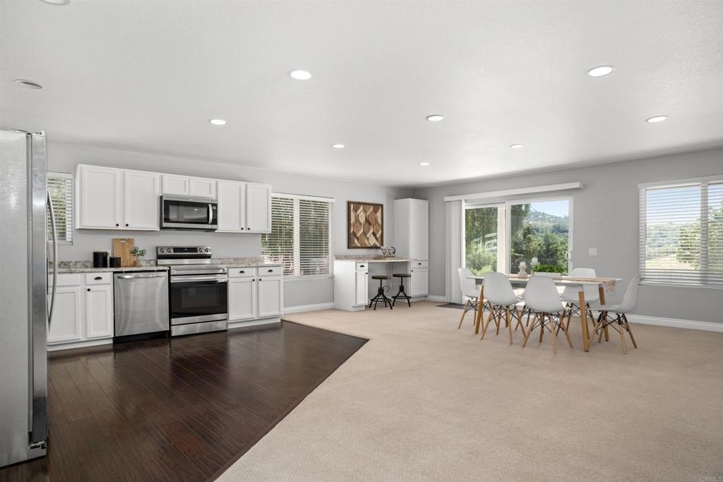 Valley Center, California, 92082, United States, 5 Bedrooms Bedrooms, ,4 BathroomsBathrooms,Residential,For Sale,1793964