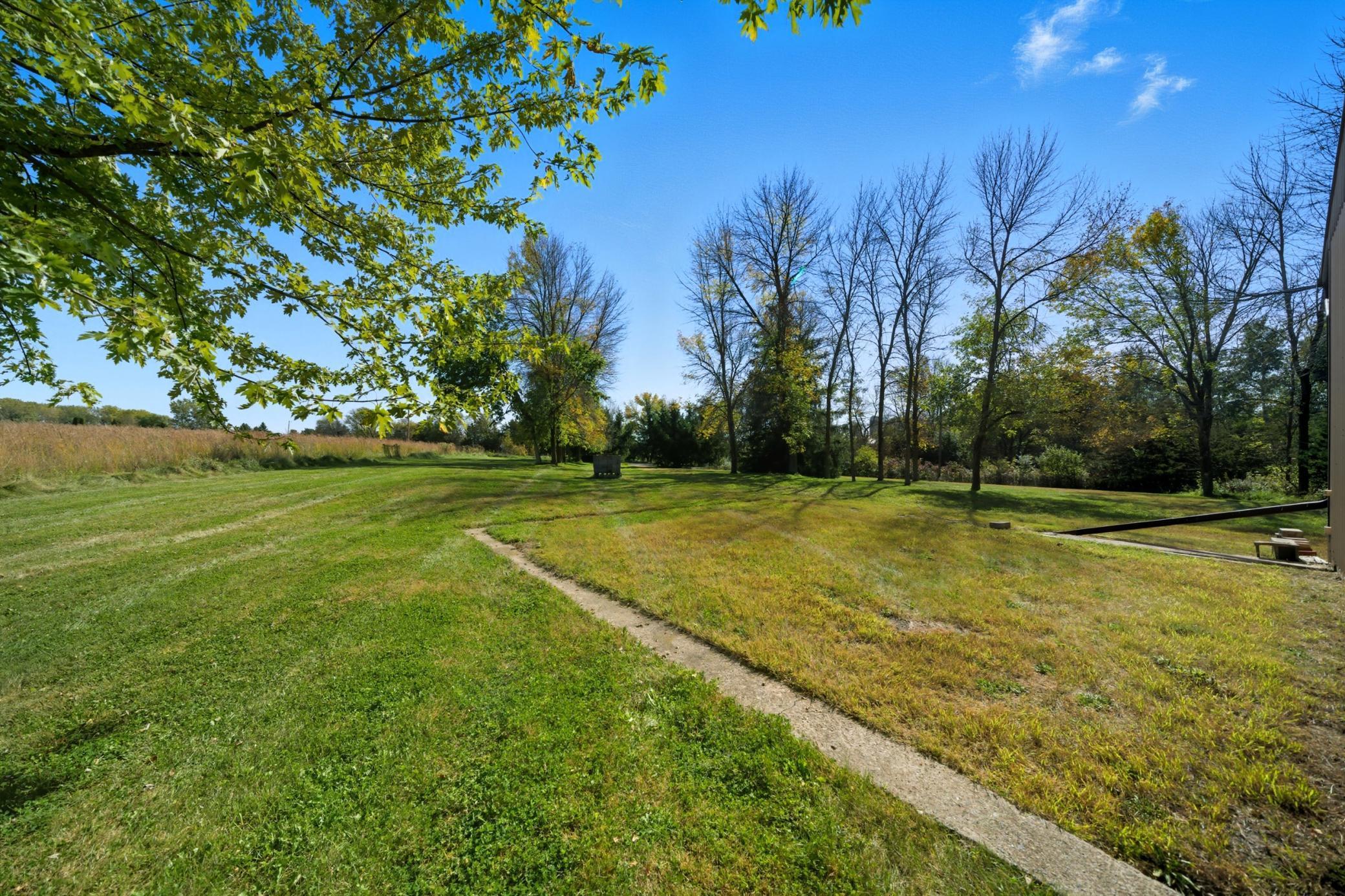 Warren Twp, Wisconsin, 54023, United States, 3 Bedrooms Bedrooms, ,1 BathroomBathrooms,Residential,For Sale,1961438