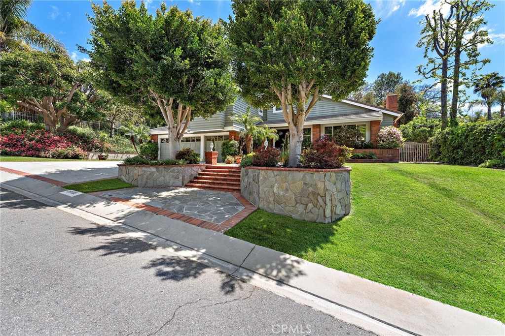 Laguna Hills, California, 92653, United States, 5 Bedrooms Bedrooms, ,5 BathroomsBathrooms,Residential,For Sale,1795346