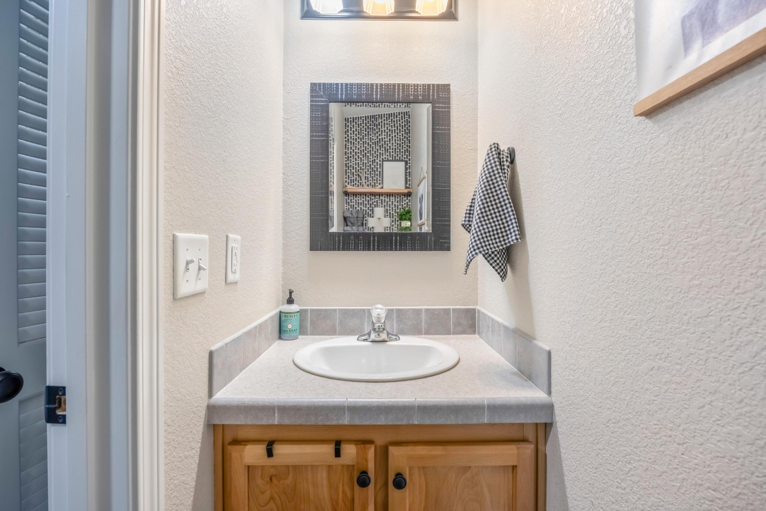 La Pine, Oregon, 97739, United States, 3 Bedrooms Bedrooms, ,3 BathroomsBathrooms,Residential,For Sale,2033541