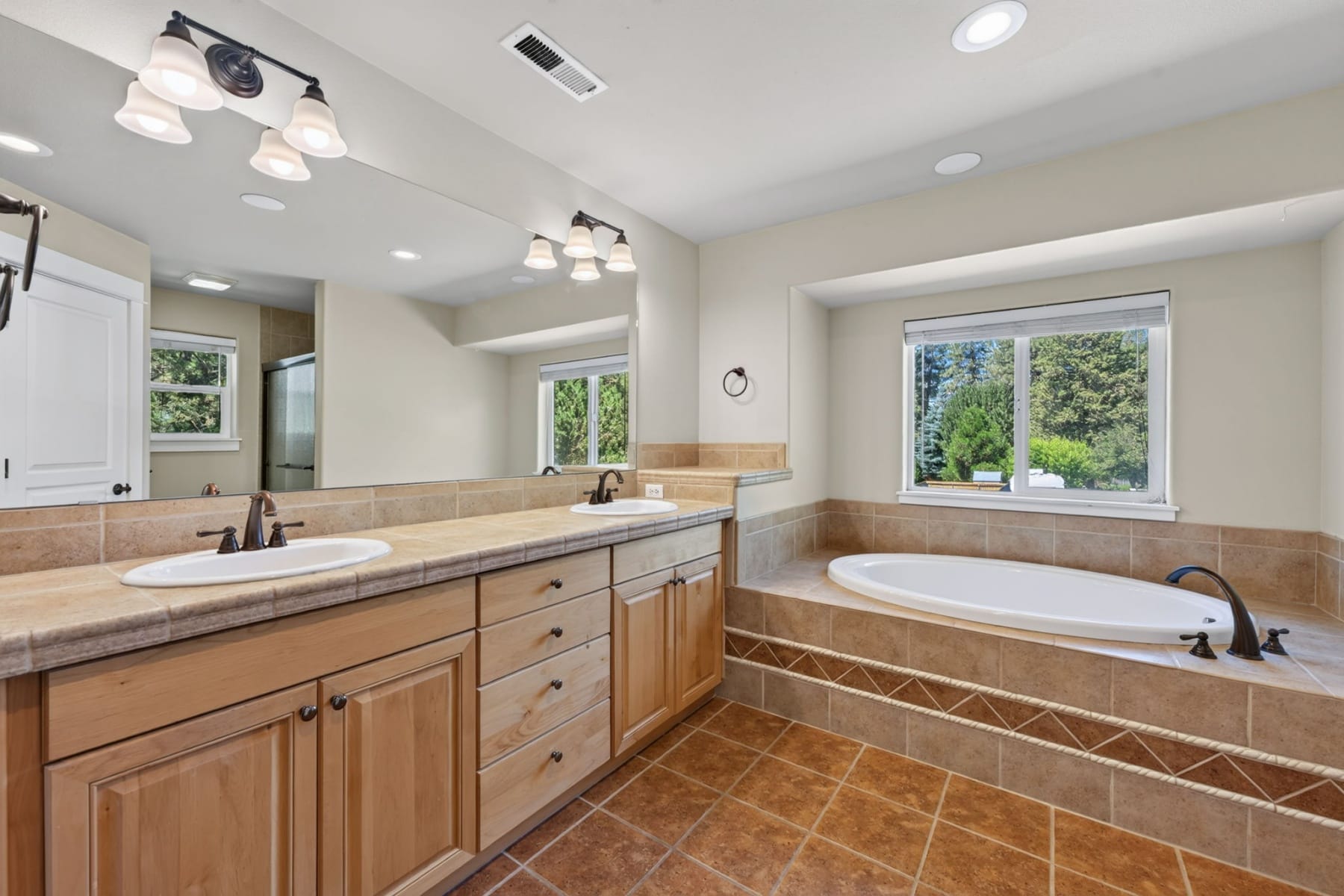  20308 Aberdeen Drive Bend, OR 97702 - 物件實景