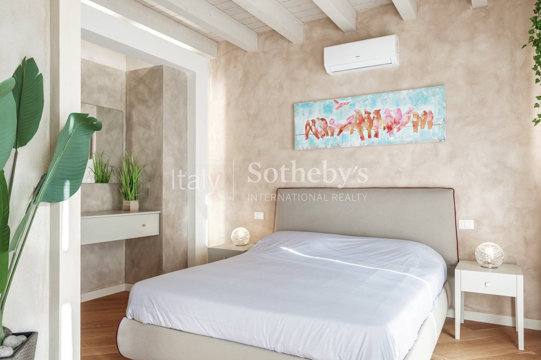  Detached home within a residential complex with swimming pool - 物件實景