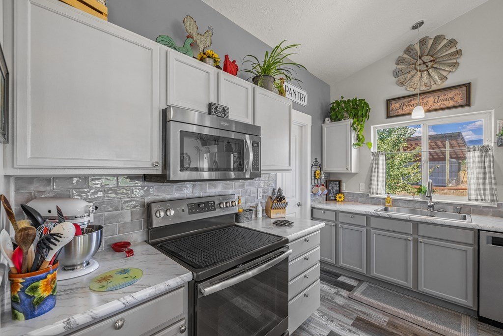 Council, Idaho, 83612, United States, 3 Bedrooms Bedrooms, ,Residential,For Sale,1924209