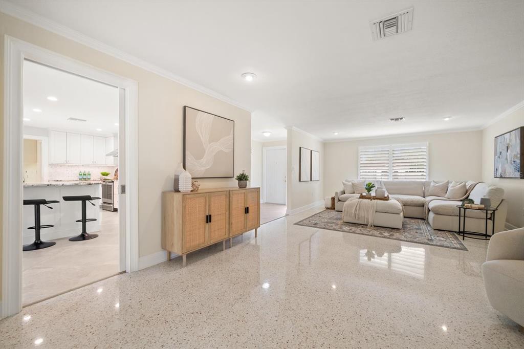 Belleair Beach, Florida, 33786, United States, 3 Bedrooms Bedrooms, ,2 BathroomsBathrooms,Residential,For Sale,1994358