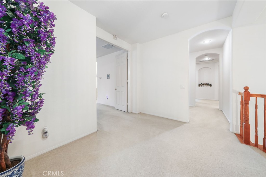 Riverside, California, 92503, United States, 5 Bedrooms Bedrooms, ,4 BathroomsBathrooms,Residential,For Sale,1849957