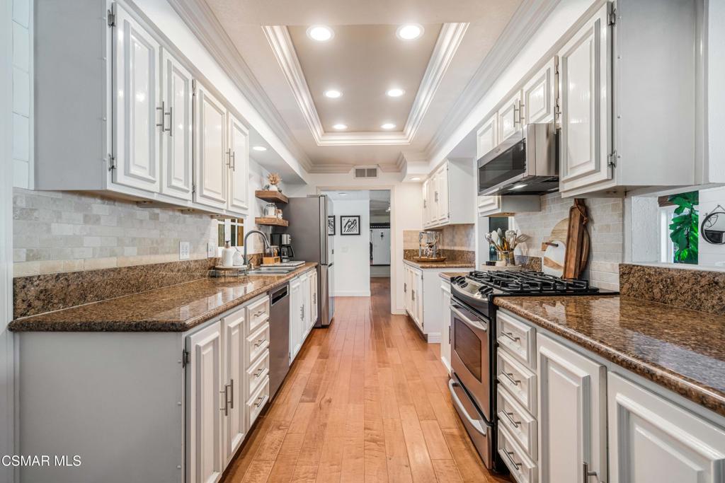 Simi Valley, California, 93065, United States, 4 Bedrooms Bedrooms, ,3 BathroomsBathrooms,Residential,For Sale,1941283