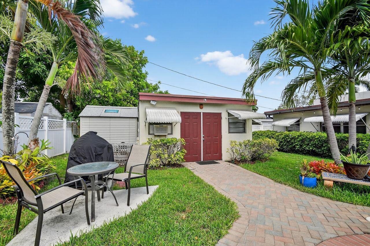 Palm Springs, Florida, 33461, United States, 3 Bedrooms Bedrooms, ,2 BathroomsBathrooms,Residential,For Sale,1901355