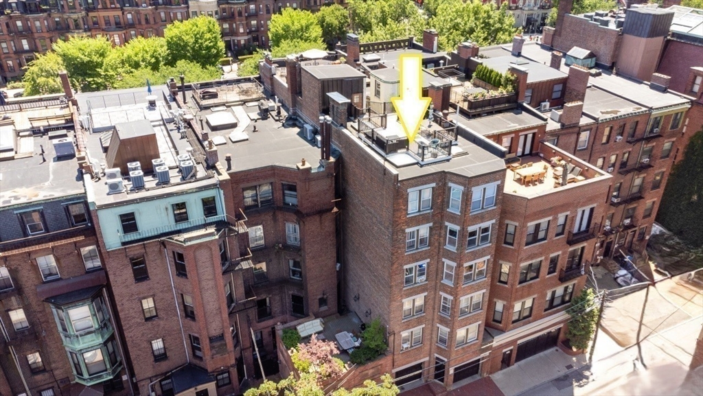 Boston, Massachusetts, 02115, United States, 2 Bedrooms Bedrooms, ,1 BathroomBathrooms,Residential,For Sale,1889916