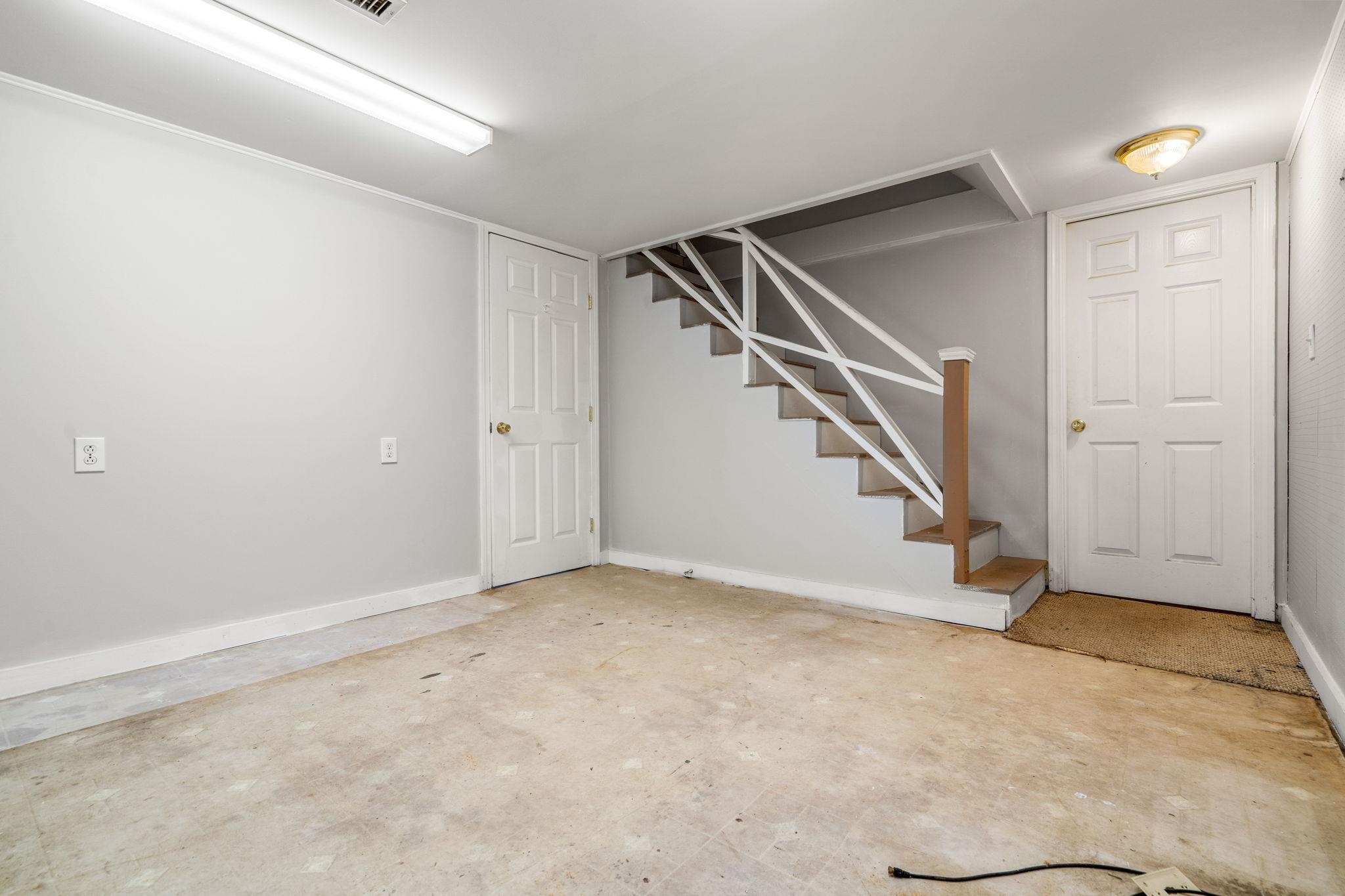 Pelham, New Hampshire, 03076, United States, 3 Bedrooms Bedrooms, ,1 BathroomBathrooms,Residential,For Sale,1991276