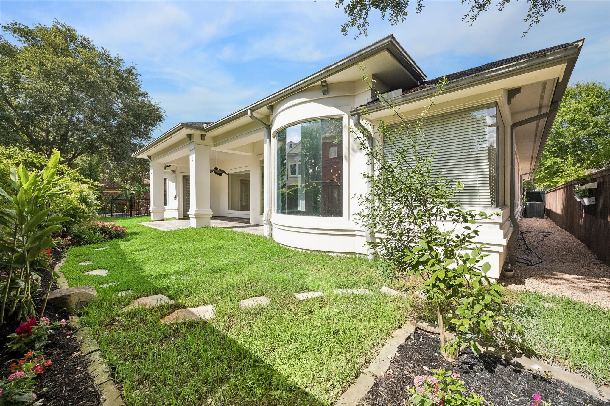  3202 Loblolly Pines Way - 物件實景