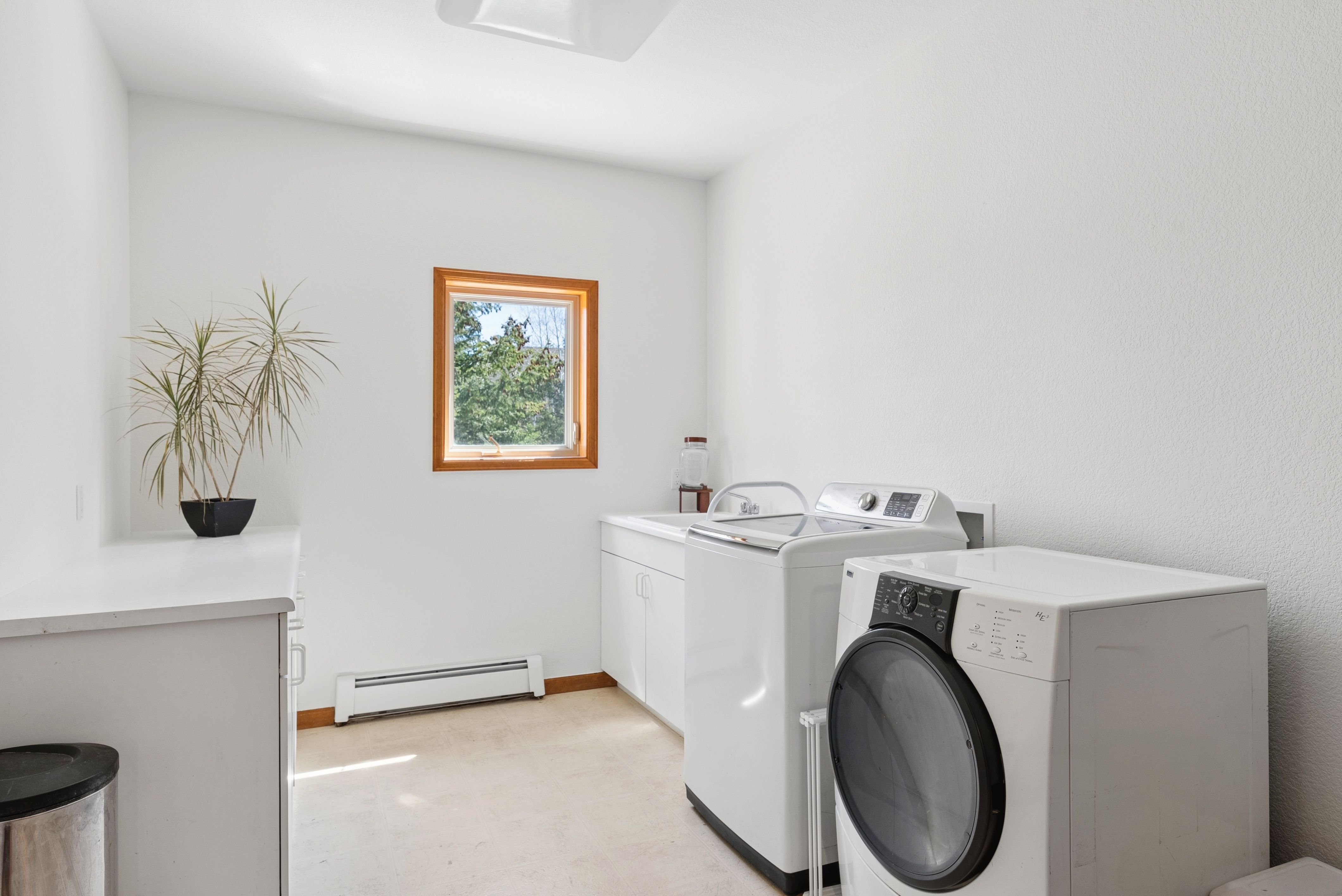  Comfort, Versatility & Evergreen Living - 物件實景