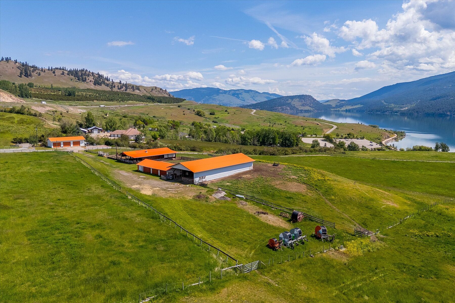  Large Holdings Farm - 物件實景