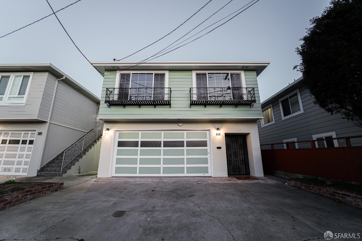 Daly City, California, 94014, United States, 4 Bedrooms Bedrooms, ,3 BathroomsBathrooms,Residential,For Sale,1992853