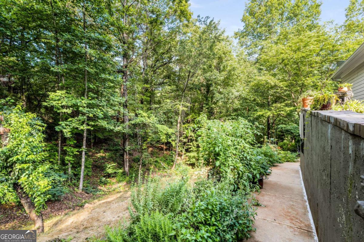 Dawsonville, Georgia, 30534, United States, 4 Bedrooms Bedrooms, ,4 BathroomsBathrooms,Residential,For Sale,1989669