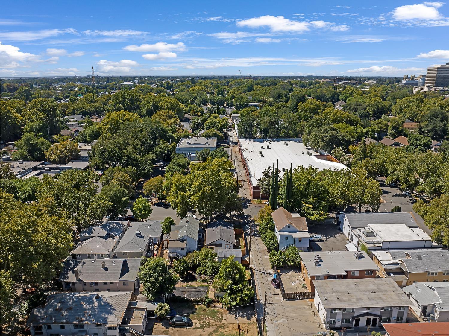 Sacramento, California, 95818, United States, 2 Bedrooms Bedrooms, ,1 BathroomBathrooms,Residential,For Sale,1975469