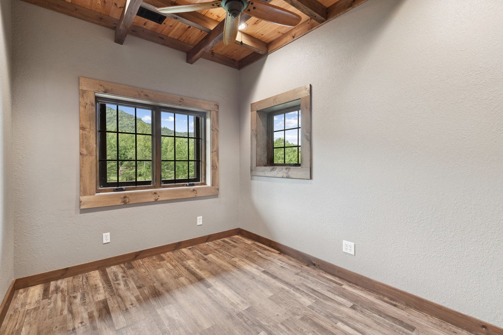 Blue Ridge, Georgia, 30513, United States, 3 Bedrooms Bedrooms, ,3 BathroomsBathrooms,Residential,For Sale,1974409