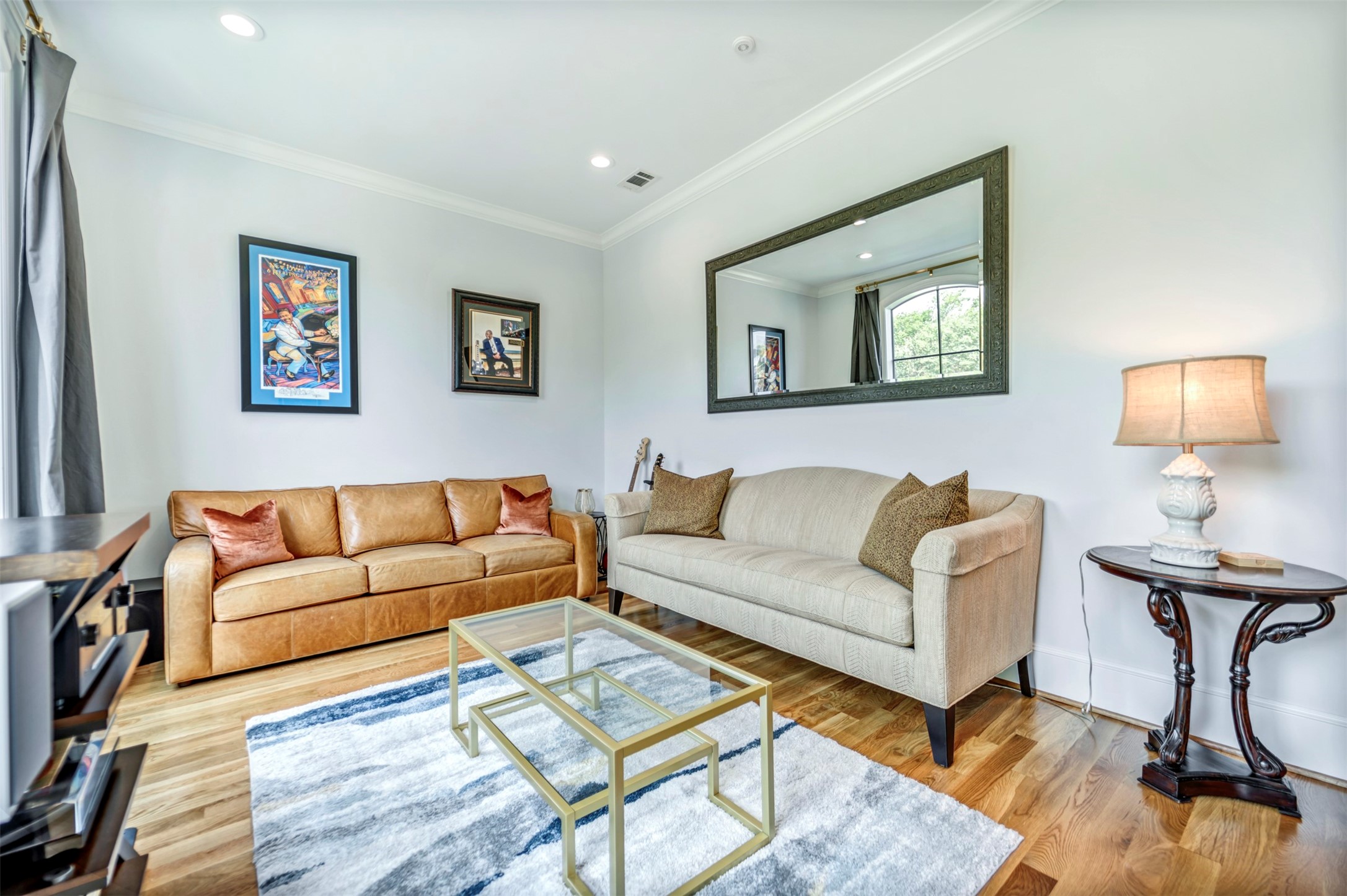 Houston, Texas, 77055, United States, 3 Bedrooms Bedrooms, ,4 BathroomsBathrooms,Residential,For Sale,1866931