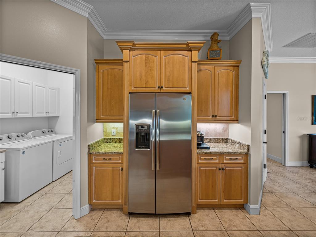Winter Haven, Florida, 33884, United States, 4 Bedrooms Bedrooms, ,4 BathroomsBathrooms,Residential,For Sale,1934531