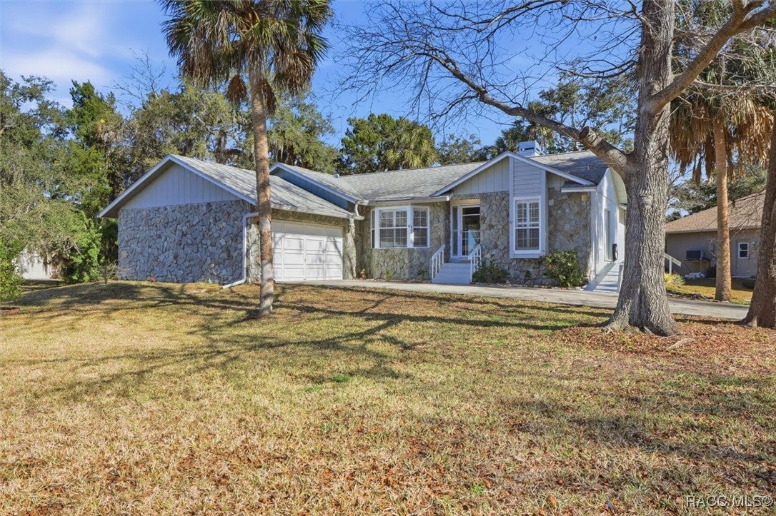Gator Loop, Homosassa, FL 34448