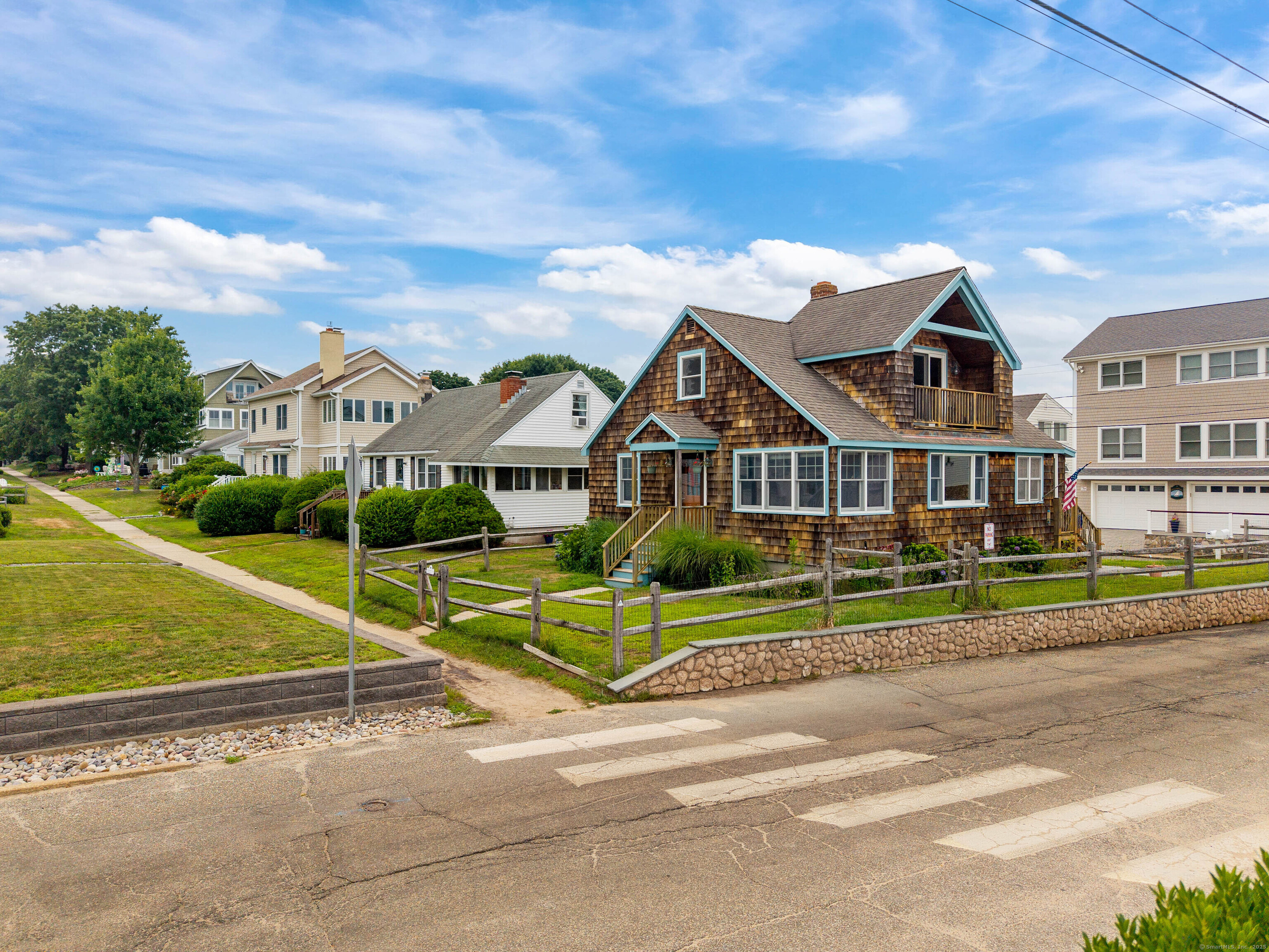 Westbrook, Connecticut, 06498, United States, 3 Bedrooms Bedrooms, ,2 BathroomsBathrooms,Residential,For Sale,1910769