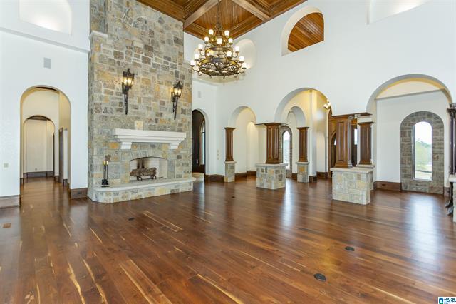 Calera, Alabama, 35040, United States, 5 Bedrooms Bedrooms, ,6 BathroomsBathrooms,Residential,For Sale,2006341