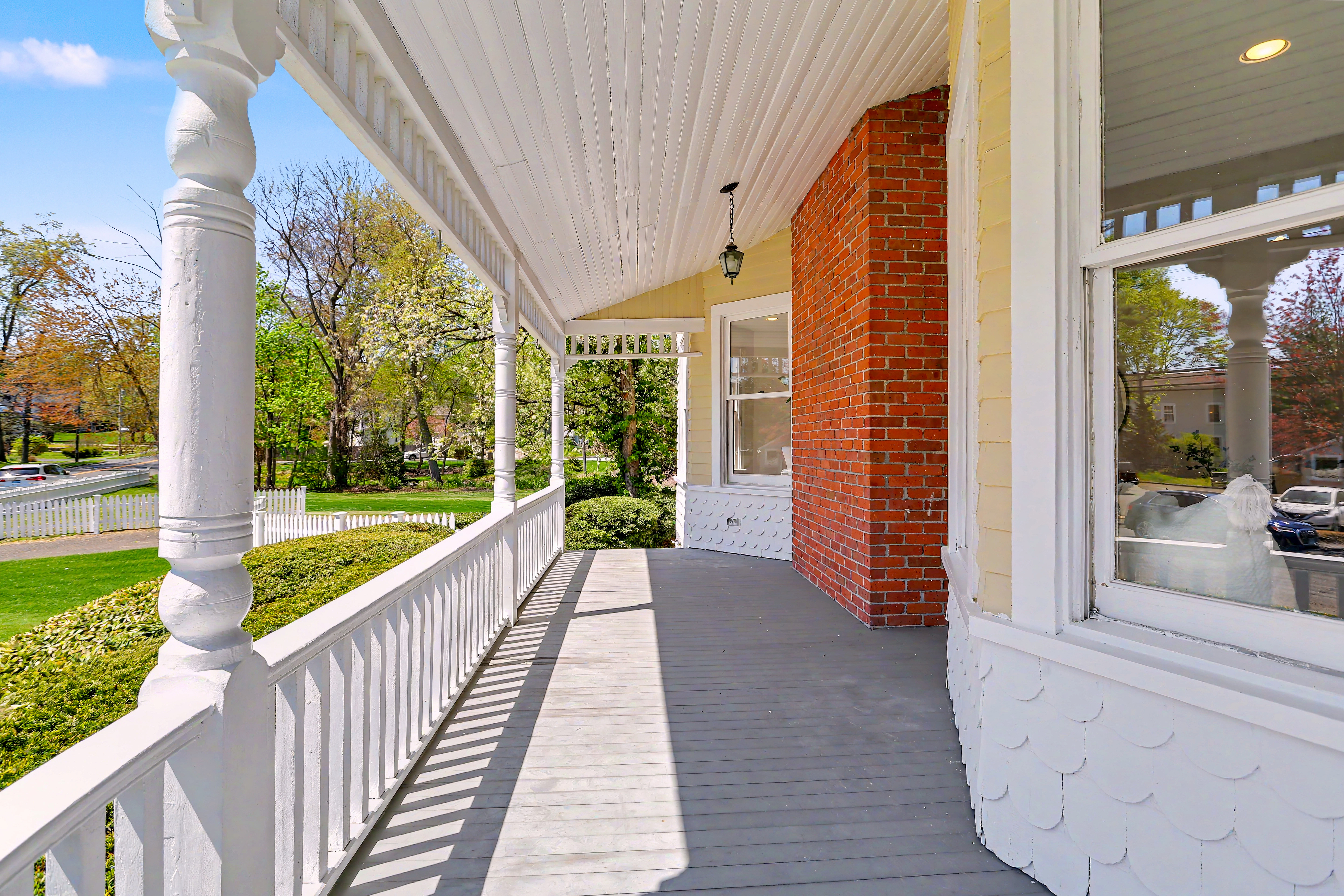  House Situated in the Heart of Thriving Saugatuck Area of Westport - 物件實景