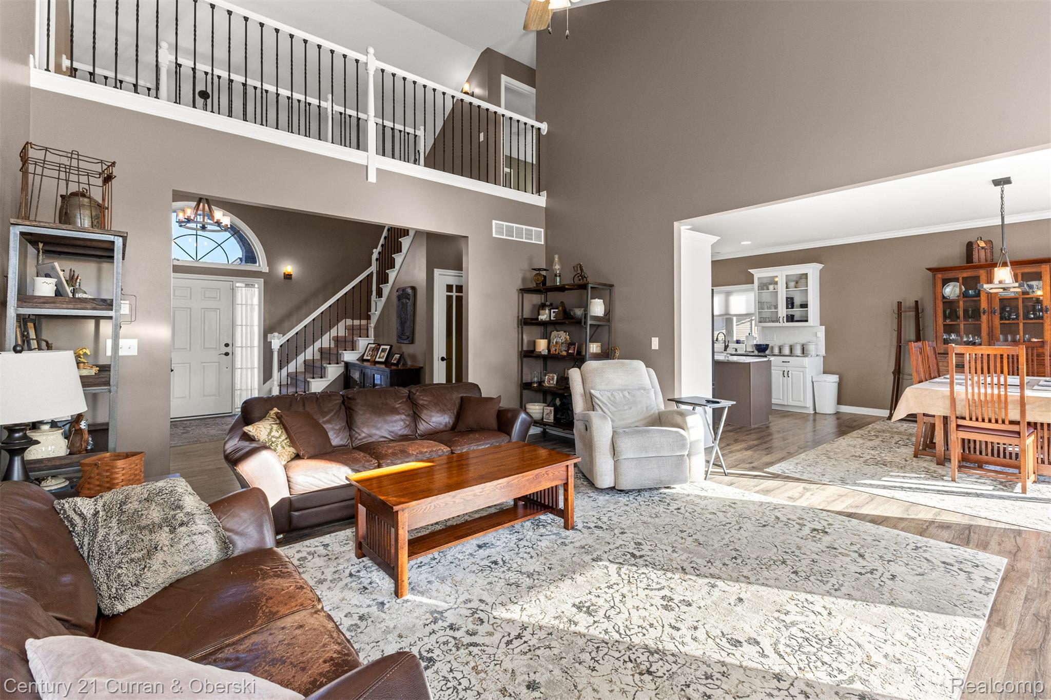 Monroe, Michigan, 48161, United States, 4 Bedrooms Bedrooms, ,3 BathroomsBathrooms,Residential,For Sale,2009653