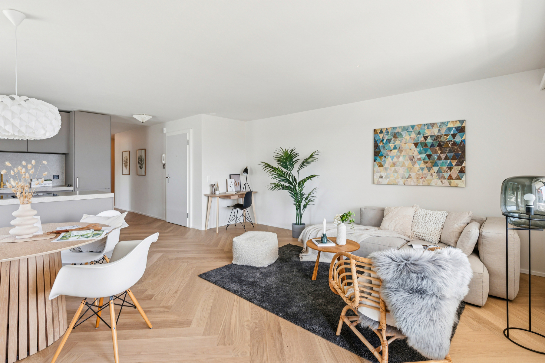  Bank-Approved Condo in a Sought-After Location - 物件實景