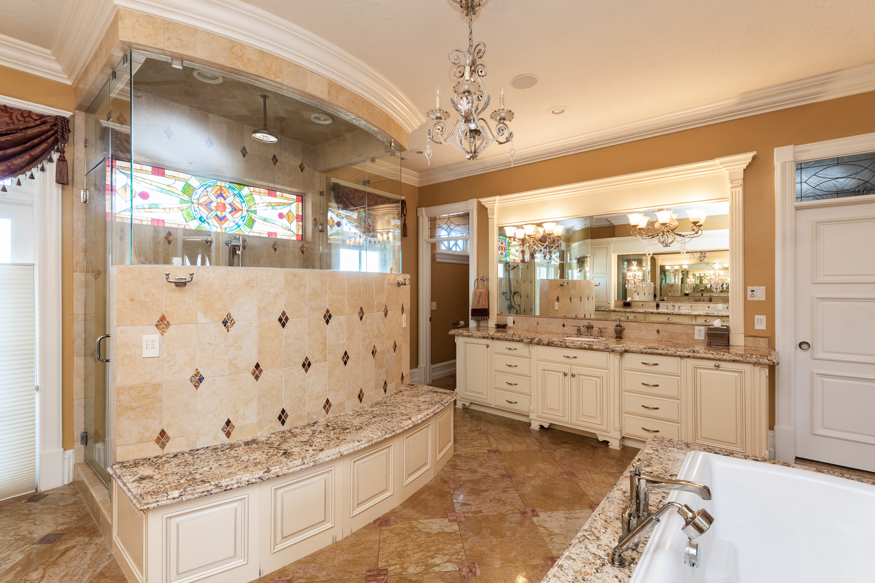126 S 140 W, Lindon, Utah, 84042, United States, 7 Bedrooms Bedrooms, ,7 BathroomsBathrooms,Residential,For Sale,126 S 140 W,1008582