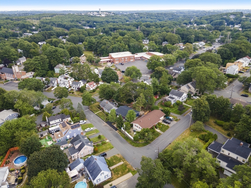 Lynn, Massachusetts, 01904, United States, 4 Bedrooms Bedrooms, ,2 BathroomsBathrooms,Residential,For Sale,1944946