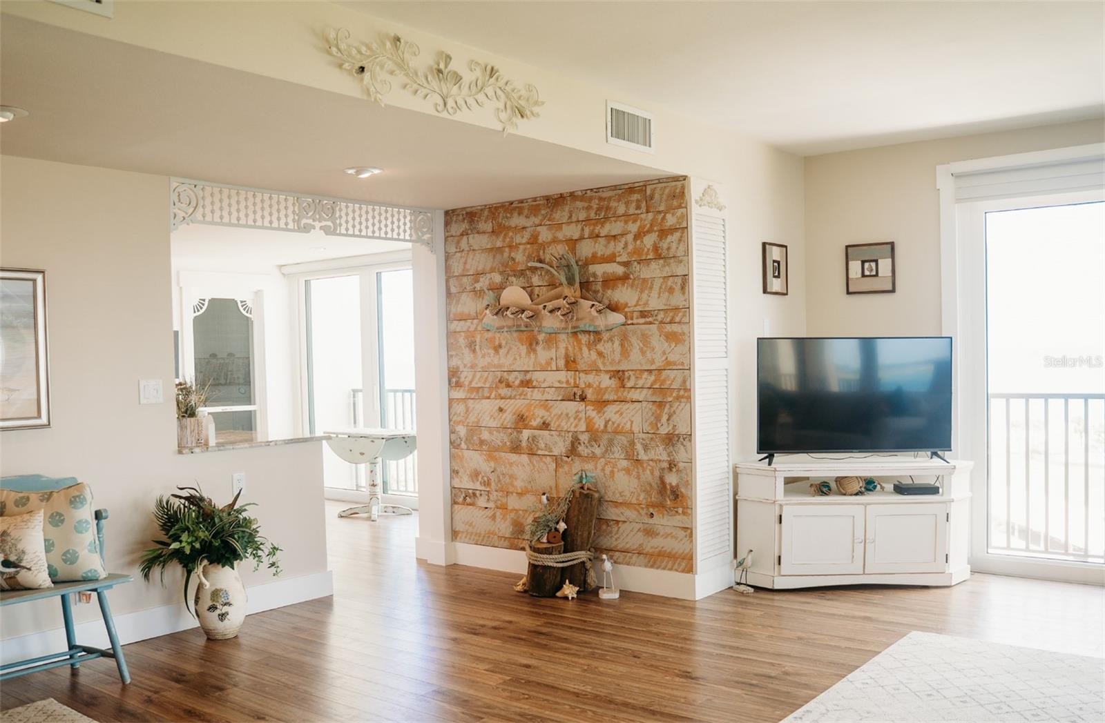 1501 GULF BOULEVARD 707, CLEARWATER, Florida, 33767, United States, 2 Bedrooms Bedrooms, ,2 BathroomsBathrooms,Residential,For Sale,1501 GULF BOULEVARD 707,1384781