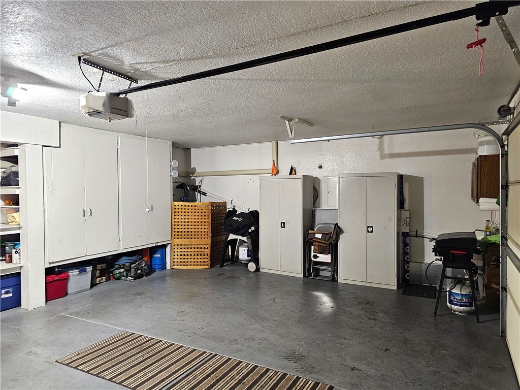 Lake Havasu, Arizona, 86403, United States, 2 Bedrooms Bedrooms, ,2 BathroomsBathrooms,Residential,For Sale,2002226