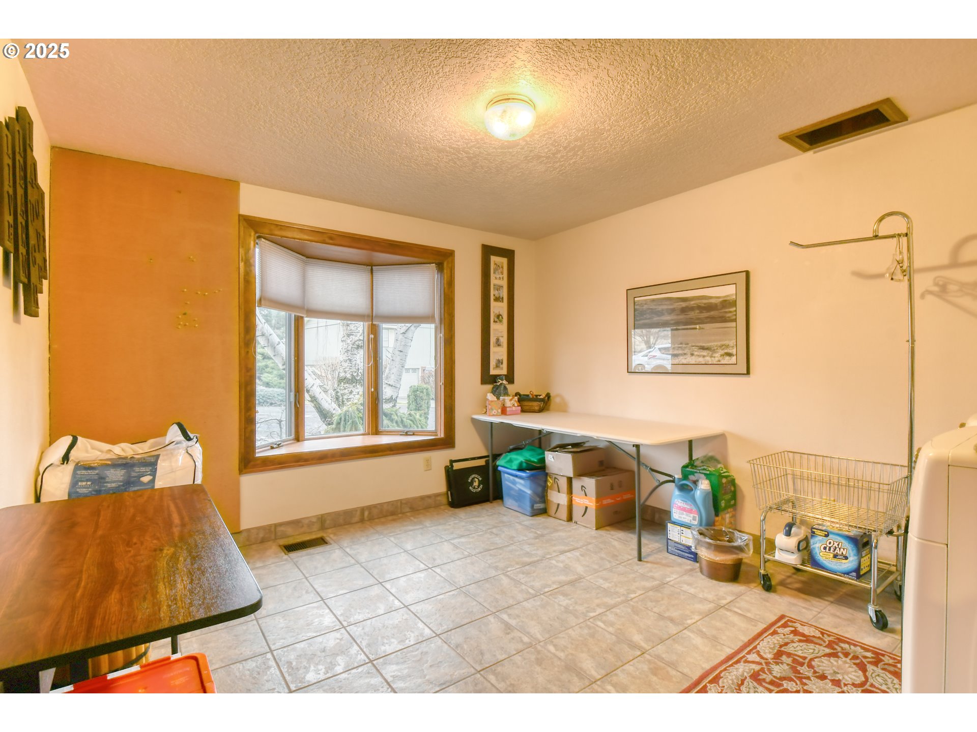Pendleton, Oregon, 97801, United States, 5 Bedrooms Bedrooms, ,5 BathroomsBathrooms,Residential,For Sale,1691244
