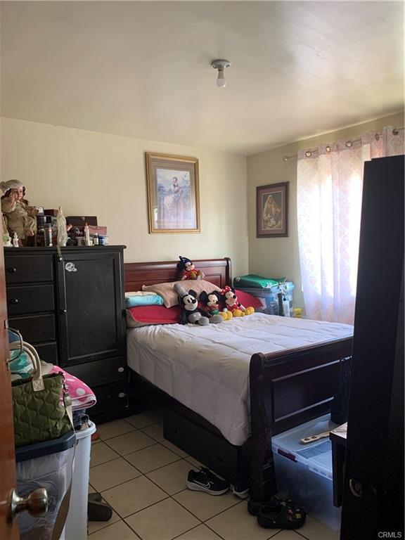 Los Angeles, California, 90063, United States, 5 Bedrooms Bedrooms, ,Residential,For Sale,1976841