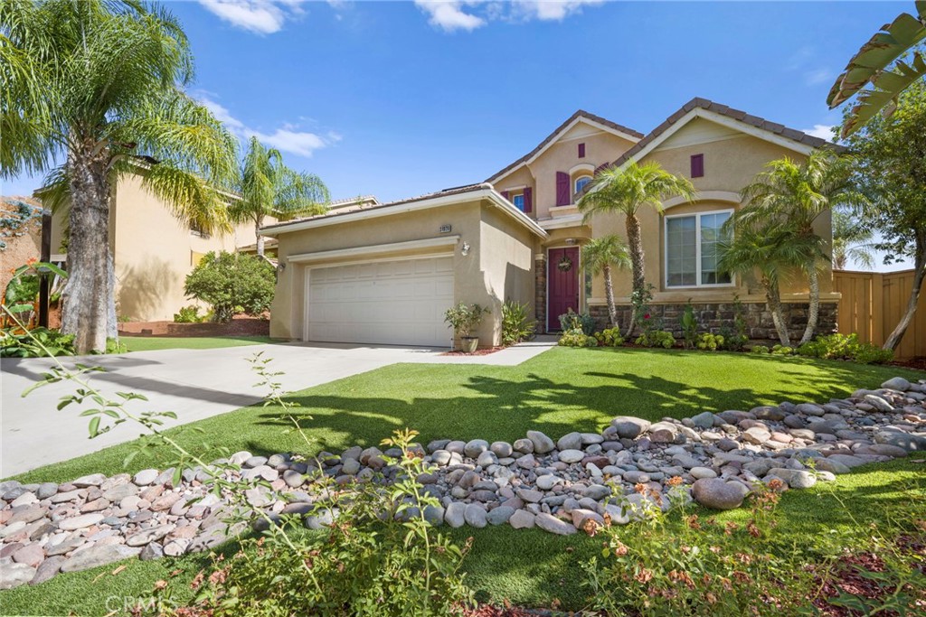 Lake Elsinore, California, 92532, United States, 5 Bedrooms Bedrooms, ,4 BathroomsBathrooms,Residential,For Sale,1989884